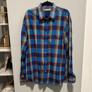 Vibrant Plaid Button-Down Shirt in Blue and Red